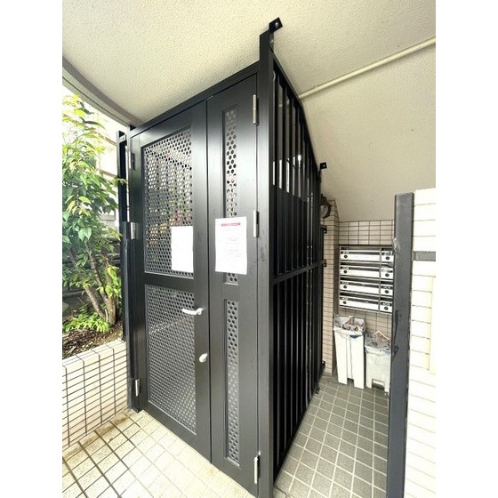 エントランス　オートロック