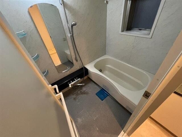 バス・シャワールーム　別部屋参考写真