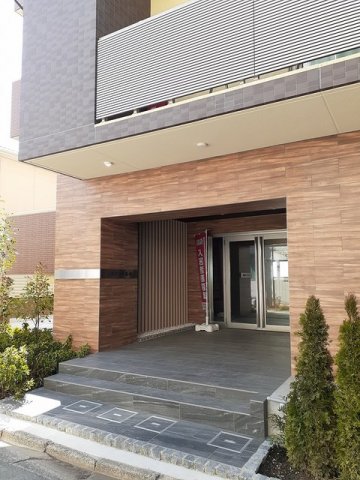 エントランス　毎日通るエントランスはこのようになっています