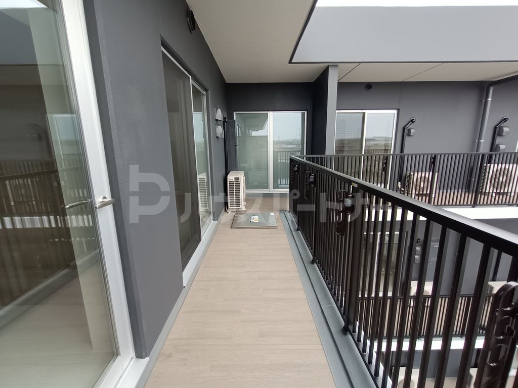 バルコニー　バルコニー