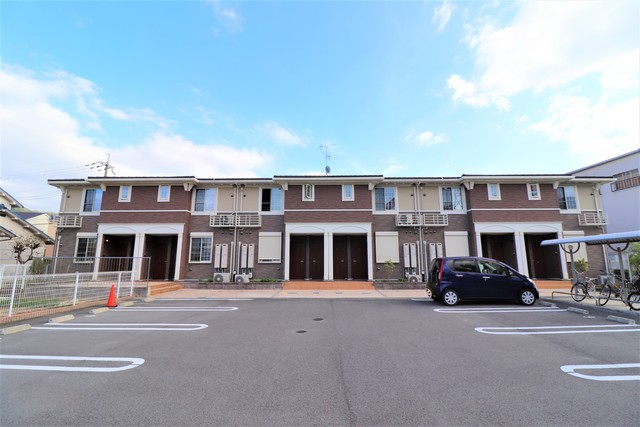 建物外観　パティオエムズ