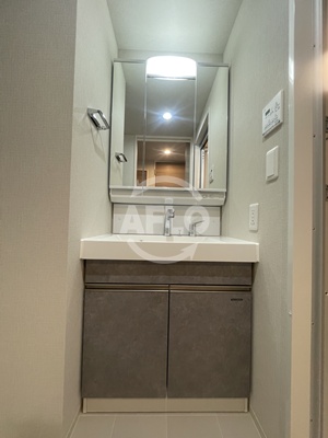 洗面設備　グランセジュール大国町(敷津小学校区)　独立洗面台