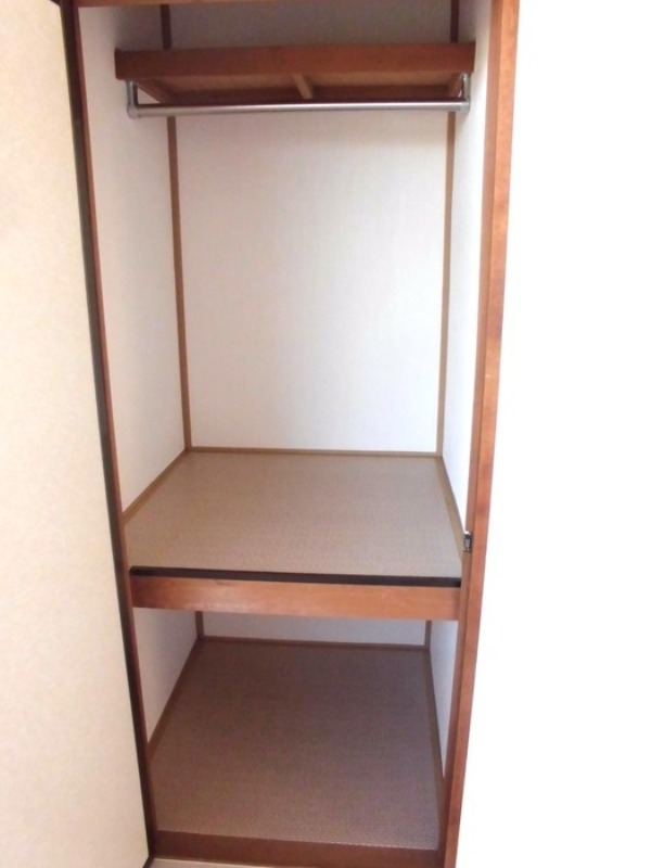 収納　図面と現状に相違がある場合には現状を優先