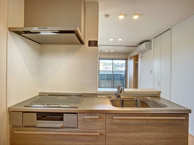 キッチン　※同物件の他のお部屋の写真※