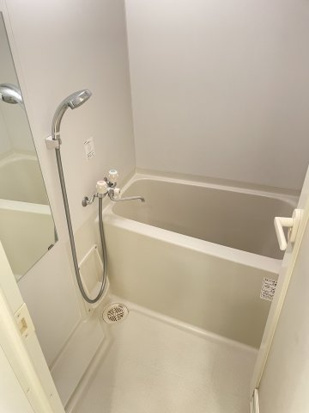 バス・シャワールーム　風呂