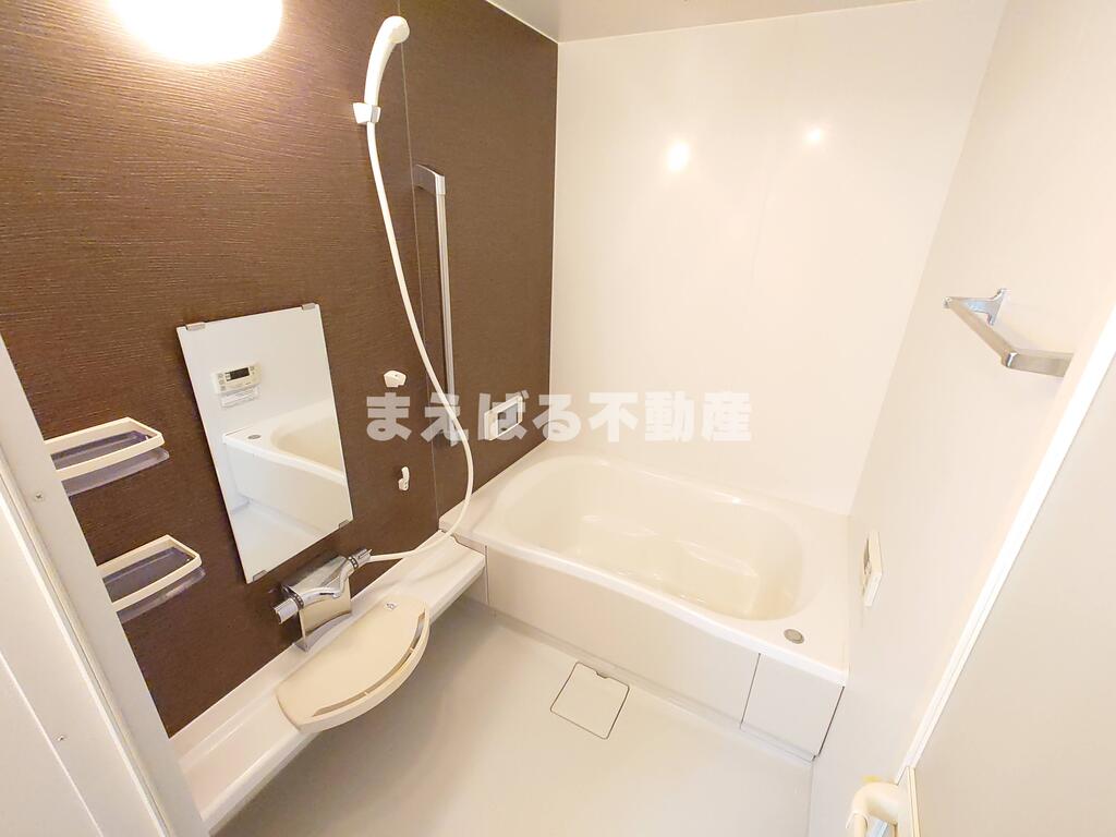 バス・シャワールーム　バスルーム