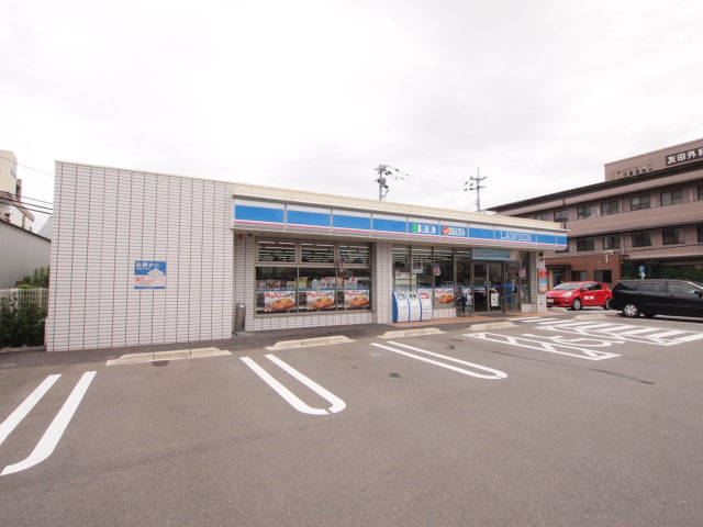 コンビニ　ローソン糸島警察署前店（コンビニ）まで689m