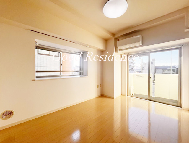 居室・リビング　【徒歩1分の好立地分譲マンション♪】オススメ物件です！