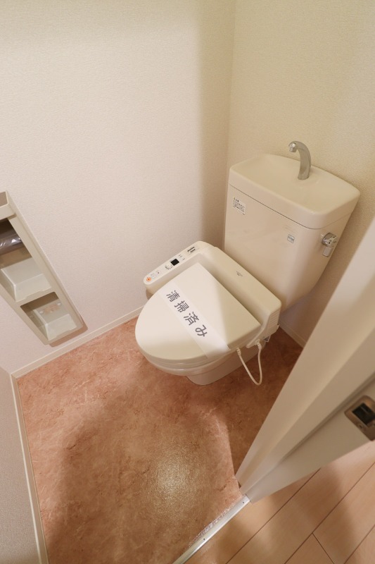 トイレ　図面と現状に相違がある場合には現状を優先