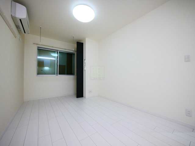 居室・リビング　KIフラット3