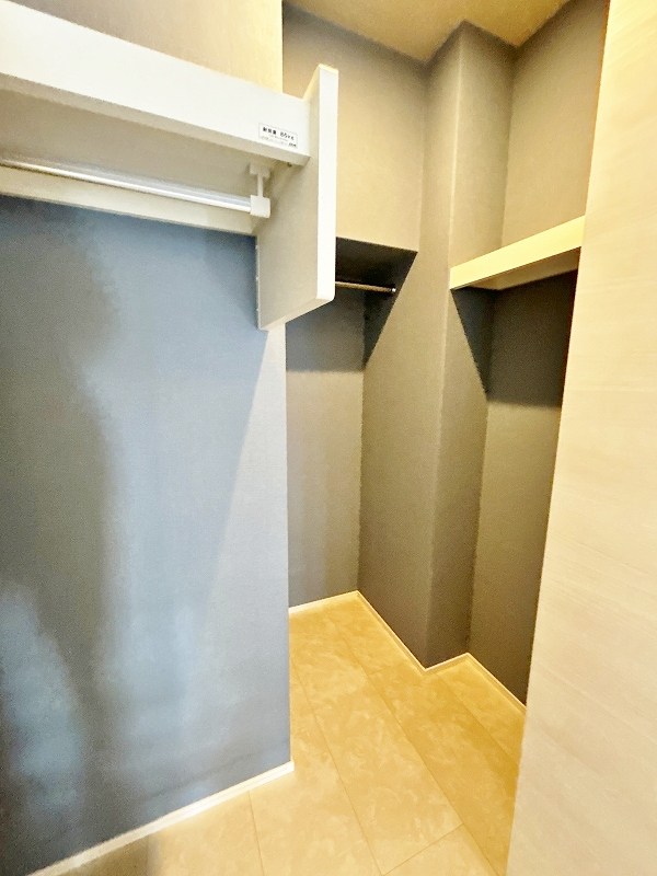 収納　★ウォークインクローゼット★