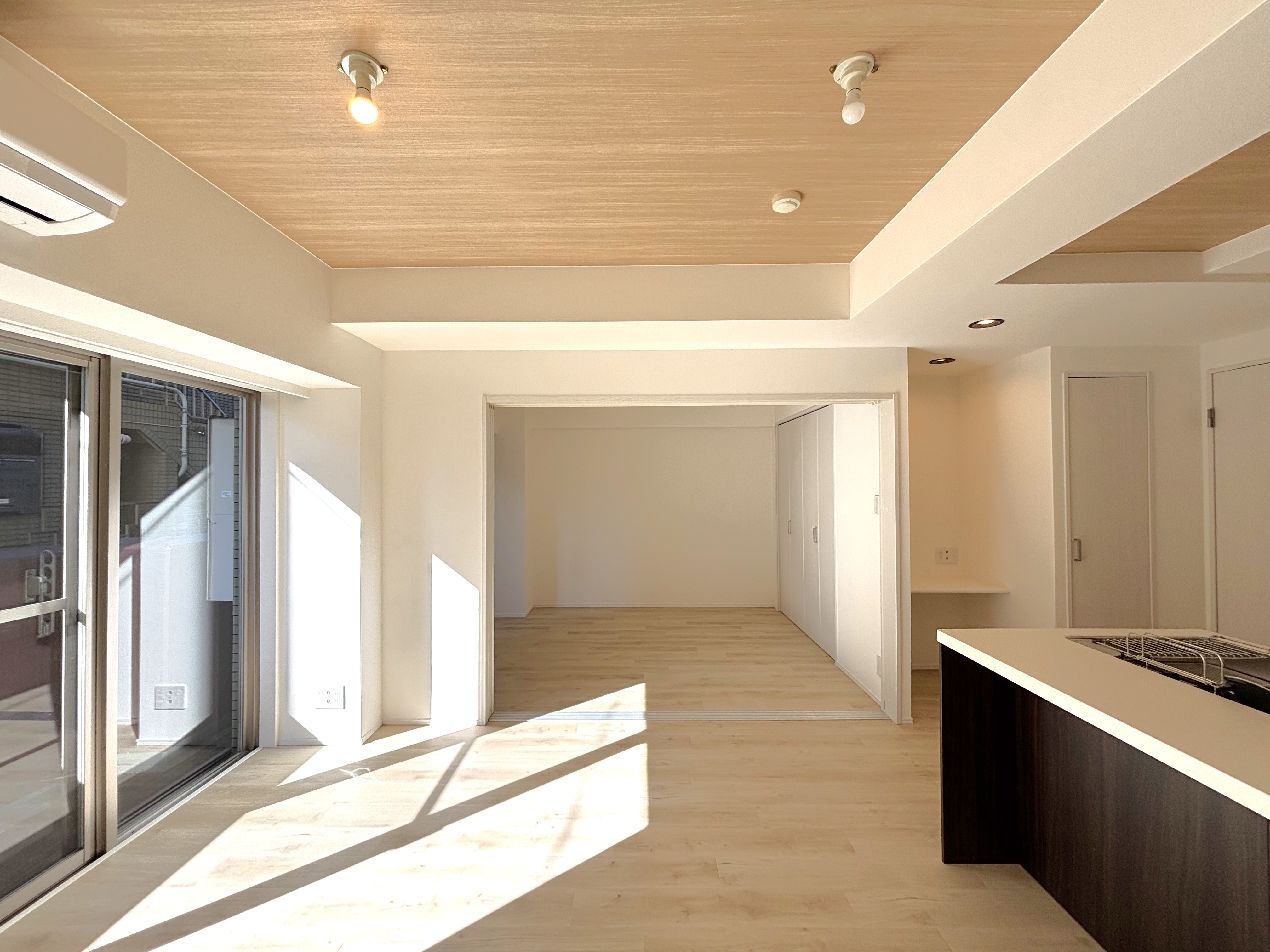 居室・リビング　※別住戸のお部屋の写真を掲載しております