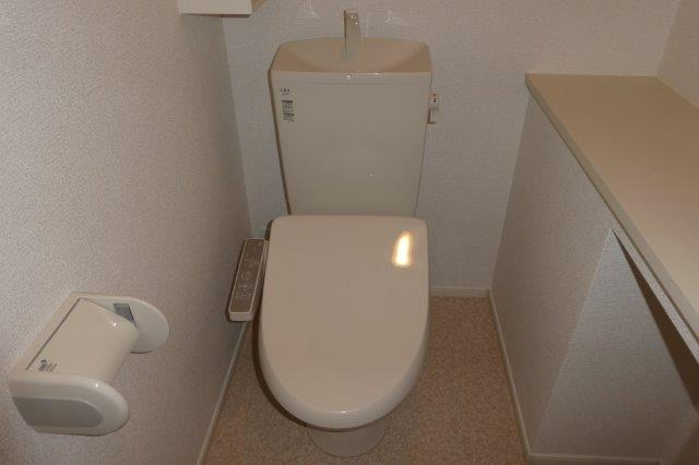 トイレ　ウォシュレット