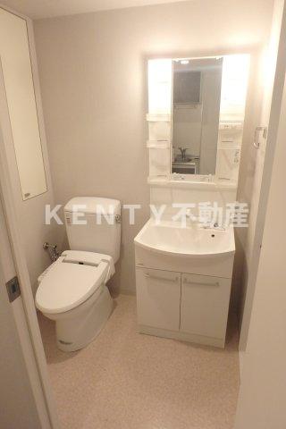 トイレ　コンパクトで使いやすいトイレです