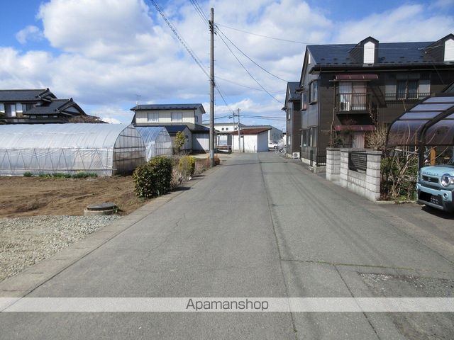 その他　周辺道路（その他）まで0m