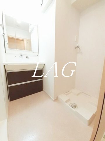 洗面設備　洗面台です。