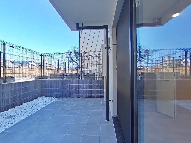 バルコニー　※同じタイプの別部屋※