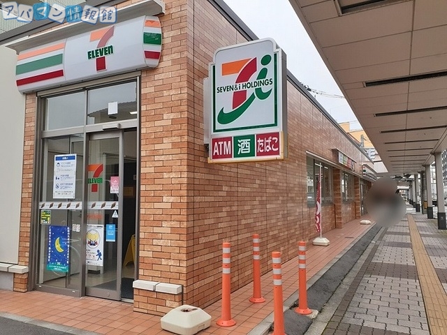コンビニ　セブンイレブン古町通4番町店（コンビニ）まで60m