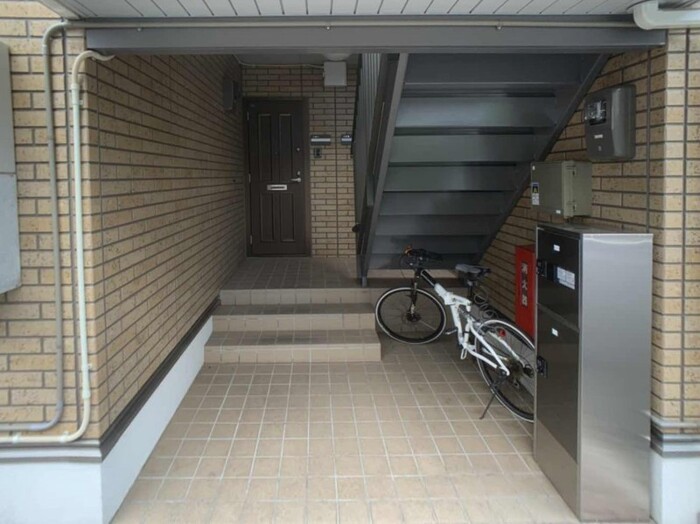 エントランス　エントランス