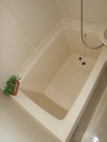 バス・シャワールーム　日々の疲れを癒すお風呂付です