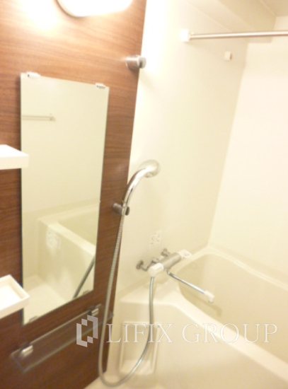 バス・シャワールーム　風呂