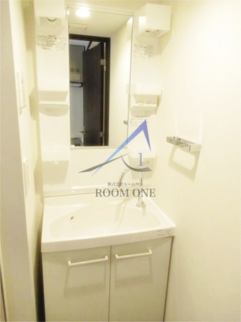 洗面設備　洗面台です。