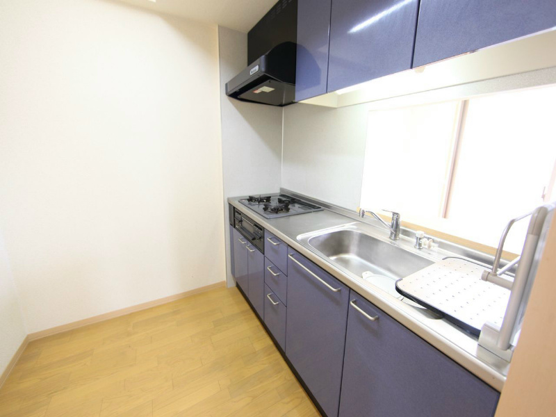 キッチン　カウンターキッチン（ガス3口コンログリル付）