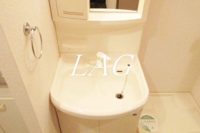 洗面設備　洗面台です。