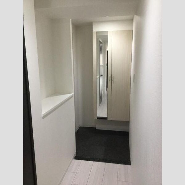 玄関　画像と現状が異なる場合は現状優先となります。