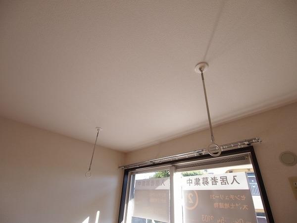その他部屋・スペース　室内物干し(取り外し可)