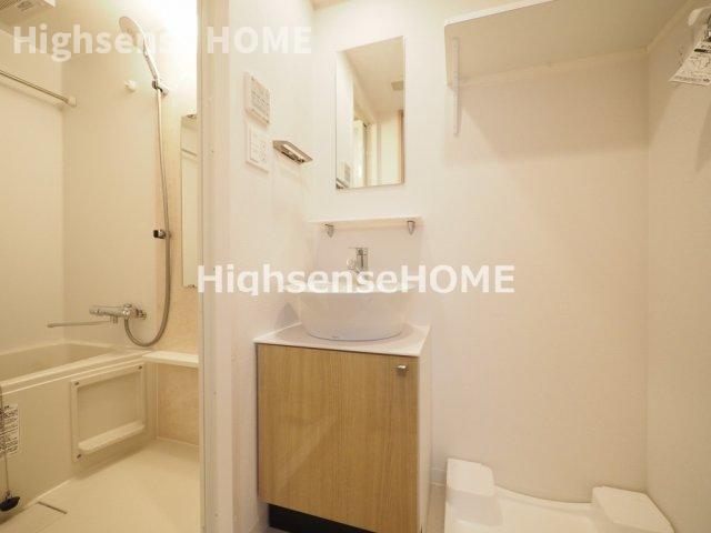 洗面設備　スペースが確保できる洗面所です