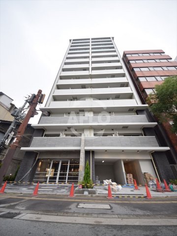 建物外観　クリスタルグランツ難波II　外観