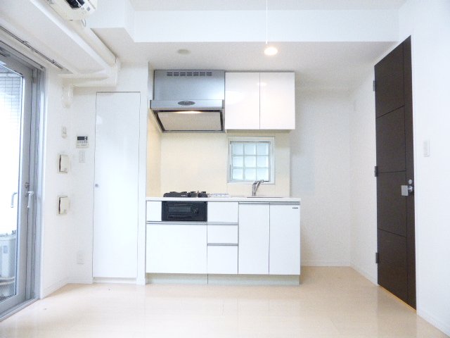 居室・リビング　居間※別部屋参考写真