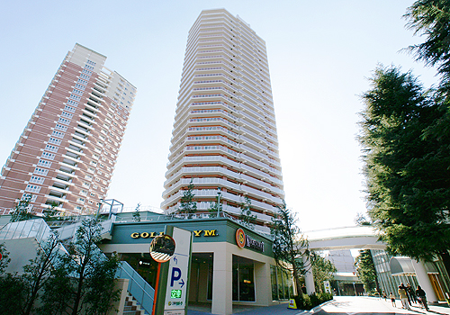 ショッピングセンター　ユニゾンモール（ショッピングセンター）まで302m