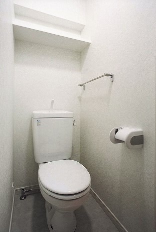 トイレ　別号室イメージ