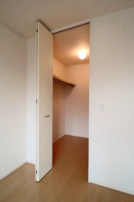 収納　図面と現状に相違がある場合には現状を優先