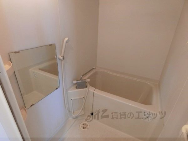 バス・シャワールーム　風呂