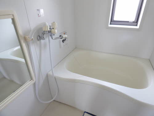 バス・シャワールーム　きれいなお風呂です