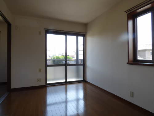 居室・リビング　使いやすい居間です