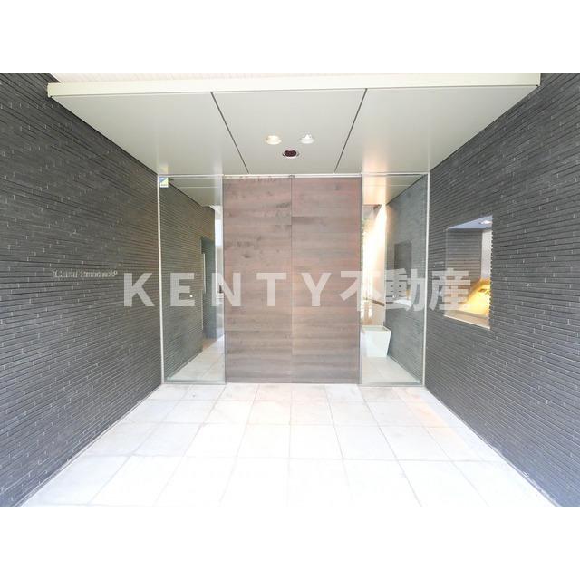 エントランス　建物の内部です