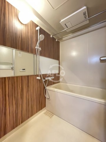 居室・リビング　テン・フォーティー　バスルーム