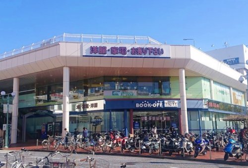 ショッピングセンター　松竹大船ショッピングセンター（ショッピングセンター）まで787m