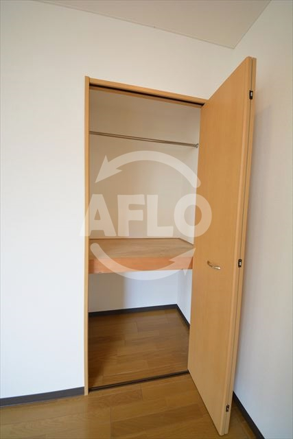 収納　ラシーヌ天王寺　クロゼット