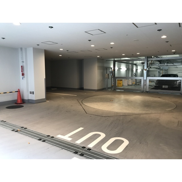 駐車場　立体駐車場