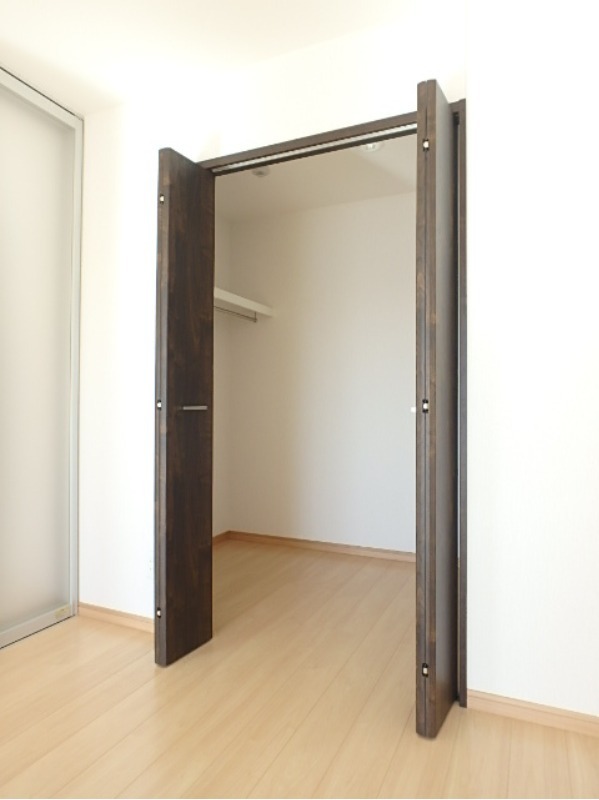 収納　図面と現状に相違がある場合には現状を優先