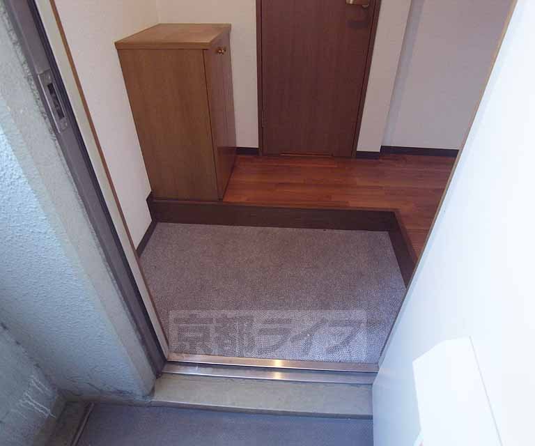 玄関　玄関です。