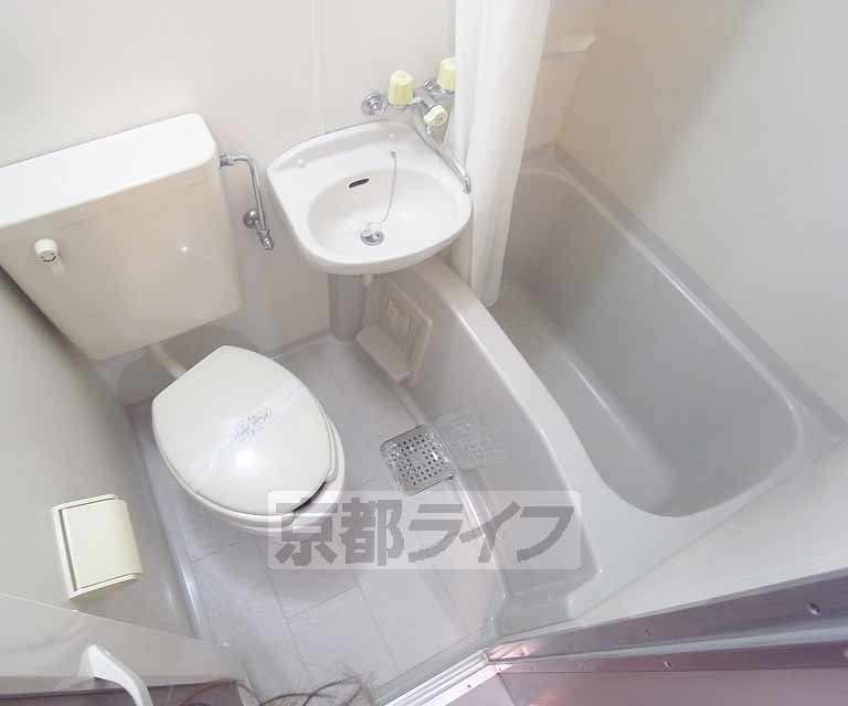 バス・シャワールーム　ユニットバスです。