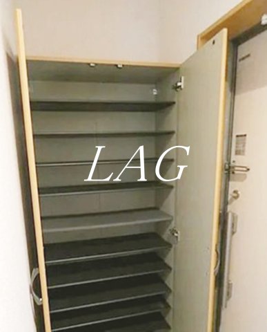 玄関　玄関です。（別部屋参考写真です。）