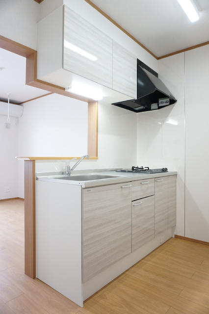 キッチン　対面式のシステムキッチン