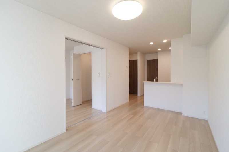 居室・リビング　図面と現状に相違がある場合には現状を優先